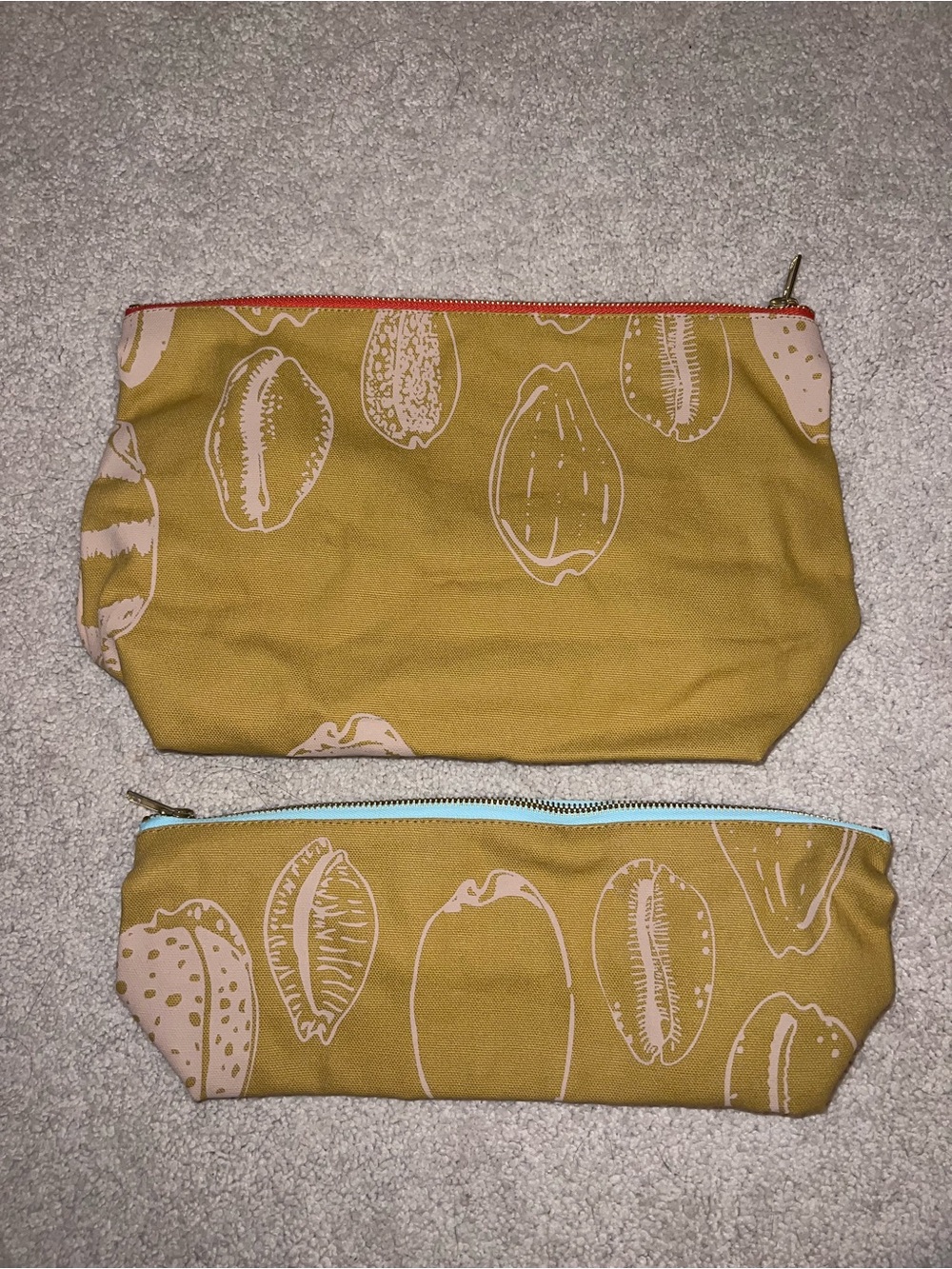 Kealopiko pouches